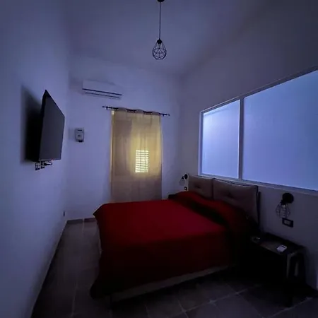Za House